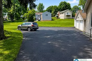 2836 Nazareth Rd, Palmer Twp, PA 18045 - Photo 16