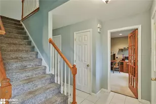 1201 Rone Dr, Bushkill Twp, PA 18091 - Photo 6