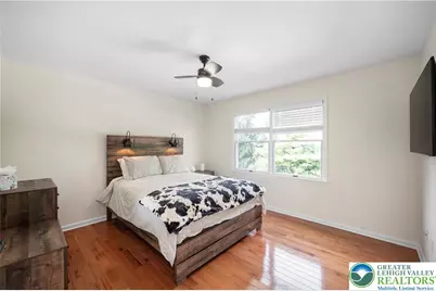 3723 Oakwood Trail, South Whitehall Township, PA 18103 - Photo 28