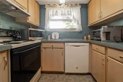 1566 Livingston Street, Bethlehem City, PA 18017 - Photo 24