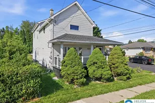 1727 Bulwer St, Scranton City, PA 18504 - Photo 4