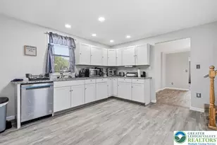 1727 Bulwer St, Scranton City, PA 18504 - Photo 18
