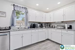 1727 Bulwer St, Scranton City, PA 18504 - Photo 20