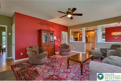 4999 Spruce Street, North Whitehall Township, PA 18078 - Photo 34
