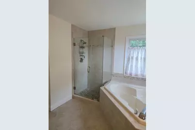 5280 Vermont Drive, Bethlehem Township, PA 18045 - Photo 14
