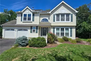 5280 Vermont Dr, Bethlehem Township, PA 18045 - Photo 1
