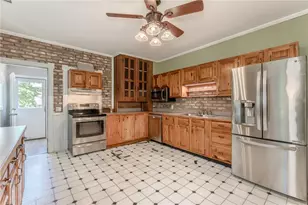 621 Broad St, Tatamy Boro, PA 18085 - Photo 12