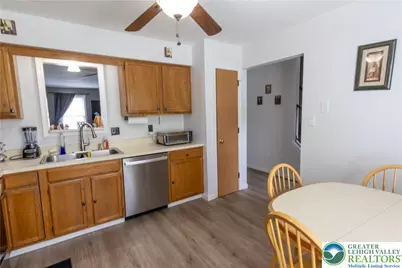 257 Ridgeview Drive, Alburtis Boro, PA 18011 - Photo 6