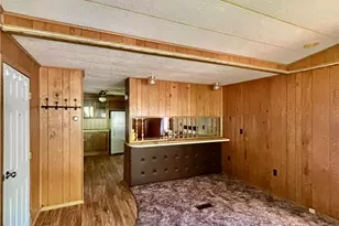1402 Main St, Chapman Boro, PA 18014 - Photo 4