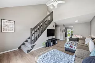 2705 Tamlynn Ln, Easton, PA 18045 - Photo 4