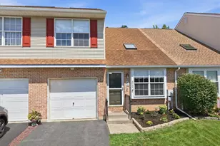 2705 Tamlynn Ln, Easton, PA 18045 - Photo 1