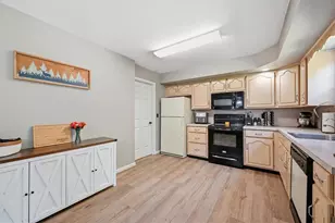 2705 Tamlynn Ln, Easton, PA 18045 - Photo 12