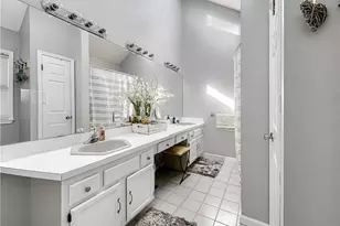 4659 Oakwood Ln, Lower Nazareth Twp, PA 18064 - Photo 20