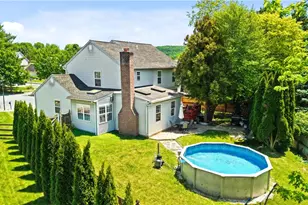 1728 32nd St SW, Allentown City, PA 18103 - Photo 2