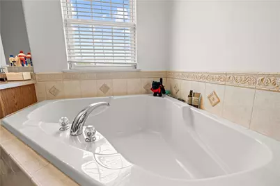 2305 Aberdeen Way, Macungie Boro, PA 18062 - Photo 36