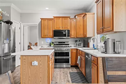 2305 Aberdeen Way, Macungie Boro, PA 18062 - Photo 18