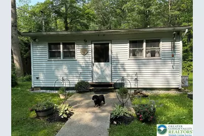 100 Creek Drive, Polk Twp, PA 18058 - Photo 2