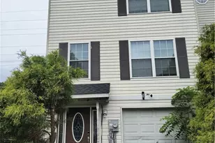 708 Bach Ct, Freemansburg Boro, PA 18017 - Photo 1