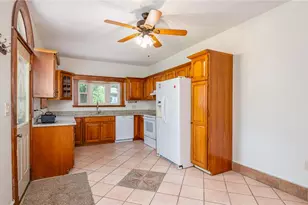 378 Main St, Blandon, PA 19510 - Photo 10