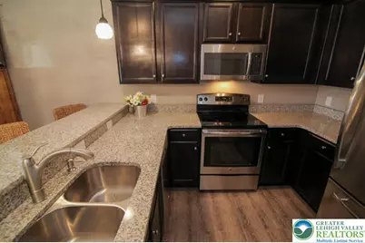 623 Linden Street, Coopersburg Boro, PA 18036 - Photo 2
