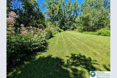 524 Walnut Drive, Lehigh Township, PA 18067 - Photo 44