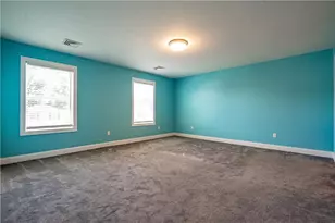 2715 Swanson St, Palmer Twp, PA 18045 - Photo 26