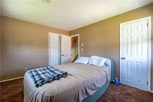 2715 Swanson St, Palmer Twp, PA 18045 - Photo 34