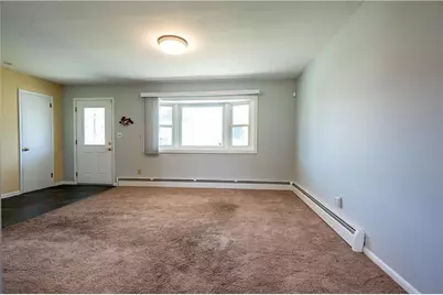 2715 Swanson Street, Palmer Twp, PA 18045 - Photo 4