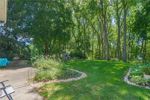 5472 Lower Macungie Rd, Macungie Boro, PA 18062 - Photo 96