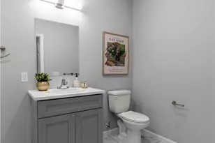 948 N Front St, Allentown City, PA 18102 - Photo 16