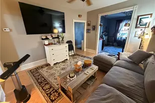 27 Chestnut St, Boyertown Boro, PA 19512 - Photo 8