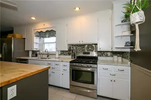 132 Garden Terrace, Nazareth Boro, PA 18064 - Photo 12