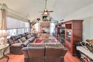 4132 Crest View Dr, Stroudsburg, PA 18360 - Photo 14