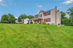 154 Red Oak Ln, Washington Twp, PA 18013 - Photo 4