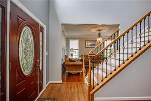 2295 Leigh Dr, Forks Twp, PA 18040 - Photo 4