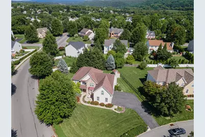 2295 Leigh Drive, Forks Twp, PA 18040 - Photo 2