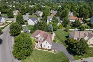 2295 Leigh Dr, Forks Twp, PA 18040 - Photo 2