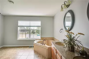 2295 Leigh Dr, Forks Twp, PA 18040 - Photo 28