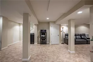 2295 Leigh Dr, Forks Twp, PA 18040 - Photo 42
