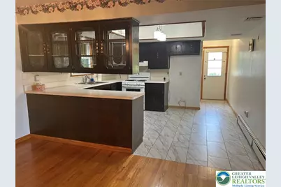 705 Frost Hollow, Forks Twp, PA 18040 - Photo 6