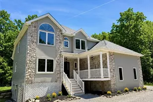 5327 Maple Ln, Barrett Twp, PA 18326 - Photo 2