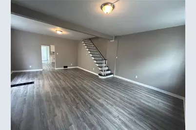 110 Front Street, Catasauqua Boro, PA 18032 - Photo 2