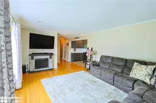 305 2nd St, Northampton Boro, PA 18067 - Photo 6
