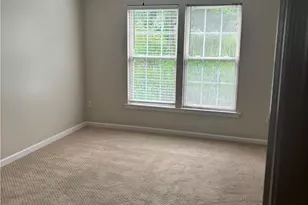 118 Knollwood Dr, Easton, PA 18042 - Photo 8