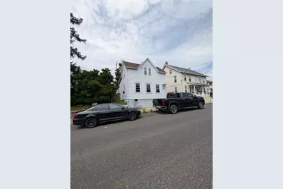 29 E Depot Street, Hellertown, PA 18055 - Photo 2