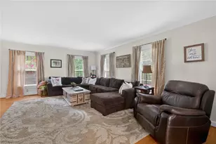 595 Walnut Ave, Pen Argyl, PA 18072 - Photo 30