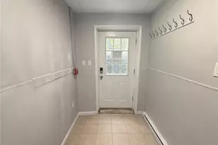 82 N 4th St, Easton, PA 18042 - Photo 2