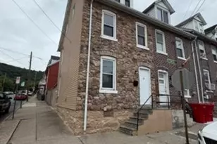 552 Thomas St, Bethlehem, PA 18015 - Photo 1