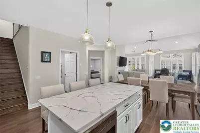 3880 Victors Way, Bethlehem Township, PA 18045 - Photo 6