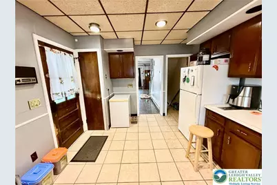 312 Susquehanna Street, Allentown City, PA 18103 - Photo 6